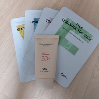 [오띠] SET_더마 컨트롤 선 크림( SPF50+ PA++++) & 100 마스크팩 x  4매 (수분/탄력/광채/장벽) — 5점을 준 리뷰어가 2022년 6월 올린 사용 사진