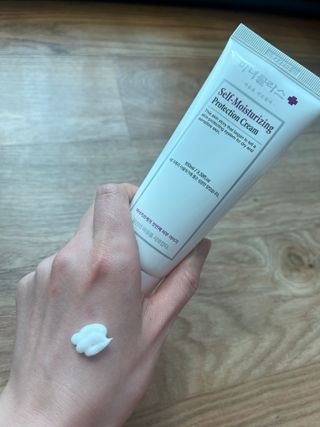 셀프 모이스처라이징 프로텍션 크림 셀프 모이스처라이징 프로텍션크림 — 5점을 준 리뷰어가 2022년 4월 올린 사용 사진