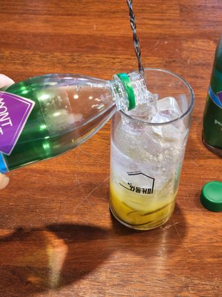 몽베스트 Montbest with Sparkling water Plain 20병 — 5점을 준 리뷰어가 2022년 9월 올린 사용 사진