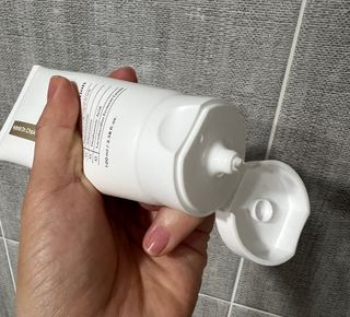 하이브리온 [구매평]닥터초이스 갈락토미 프로바이오틱 세범케어 올인원 로션 1개, 100ml — 5점을 준 리뷰어가 2025년 8월 올린 사용 사진