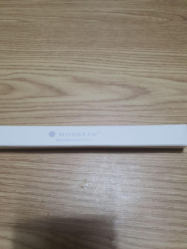 [MONDRAW] 몬드로우 SOE CONCEALER PENCIL 리뷰 사진
