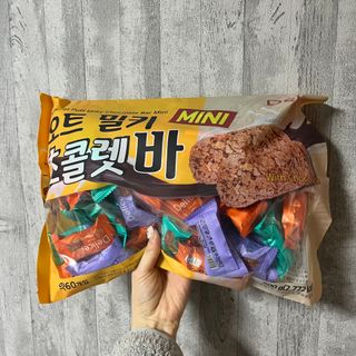 델리스 오트 밀키 초콜릿 바 — 4점을 준 리뷰어가 2022년 3월 올린 사용 사진