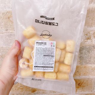 Dog&Ball 독앤볼 [Dog&Ball] 미니찹쌀볼도그 찹쌀치즈볼 — 5점을 준 리뷰어가 2021년 9월 올린 사용 사진