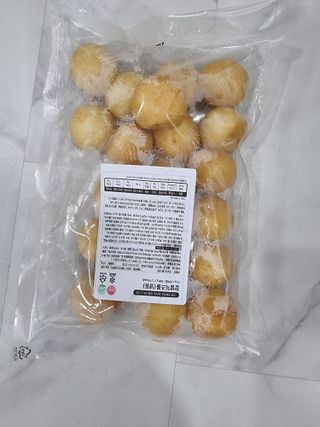 Dog&Ball 독앤볼 [Dog&Ball] 미니찹쌀볼도그 찹쌀치즈볼 — 5점을 준 리뷰어가 2021년 11월 올린 사용 사진