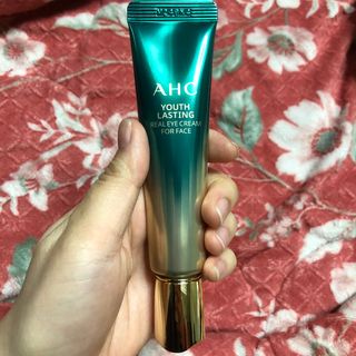 [NEW 탄력유턴 아이크림] AHC 유스 래스팅 리얼 아이크림 포 페이스 — 5점을 준 리뷰어가 2021년 3월 올린 사용 사진