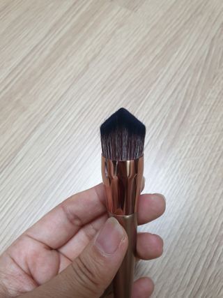 [툴앤썸] 메이크업 브러시로 바르고 호빵 스펀지로 클렌징하는 A-Z 뷰티툴 5종 — 5점을 준 리뷰어가 2021년 1월 올린 사용 사진