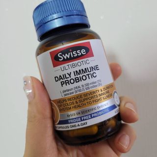 Swisse 스위스 데일리 이뮨 프로바이오틱스 10억, 30정 — 5점을 준 리뷰어가 2021년 3월 올린 사용 사진