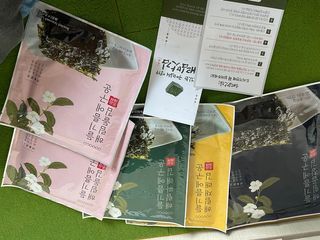 [해림맛김] 들기름에 구운 바삭바삭 김 4종 세트 + 1종 랜덤발송 총5개입 — 4.5점을 준 리뷰어가 2021년 2월 올린 사용 사진