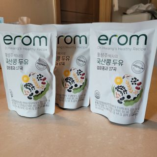 이롬 황성주 박사의 국산콩 두유 검은콩과 17곡 프리미엄 — 5점을 준 리뷰어가 2021년 5월 올린 사용 사진
