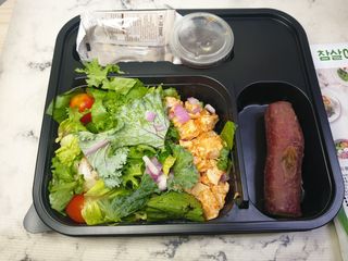 참살이도시락 작심삼일 샐러드도시락 3개 맛보기 새벽배송 또는 택배배송 — 4점을 준 리뷰어가 2021년 7월 올린 사용 사진