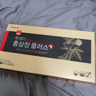 서울약사신협_투데이홍삼정플러스스틱_10g x 60포 — 5점을 준 리뷰어가 2021년 7월 올린 사용 사진