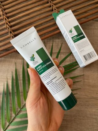 랑벨 랑바이오 블랙 시카 크림 50ml(블랙비 프로폴리스, 시카 4종, 판테놀 10 함유) — 5점을 준 리뷰어가 2022년 7월 올린 사용 사진