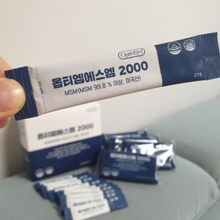 바른비타민 옵티엠에스엠2000 1박스 60포 관절 연골 복합건강기능식품 — 5점을 준 리뷰어가 2021년 7월 올린 사용 사진