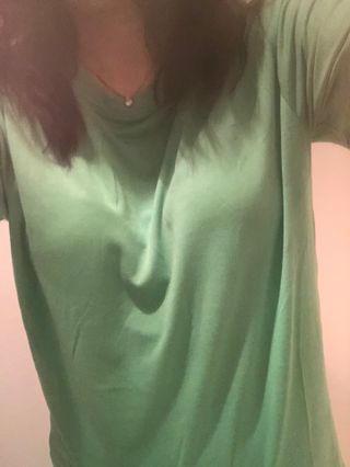 아르보노브라 아르보노 10color 데일리 반팔 노브라티 — 4점을 준 리뷰어가 2022년 5월 올린 사용 사진