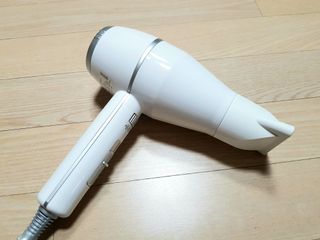 에프에이치아이코리아 마르세이유 사이클론 드라이기 — 4점을 준 리뷰어가 2021년 6월 올린 사용 사진