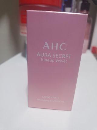 AHC 아우라 시크릿 톤업 벨벳 — 5점을 준 리뷰어가 2021년 4월 올린 사용 사진