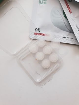 닥터플리너스 제로 트러블 패치 27ea — 4점을 준 리뷰어가 2021년 11월 올린 사용 사진