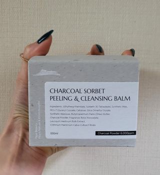 프롬노시베 차콜 소르베 필링 앤 클렌징 밤 — 5점을 준 리뷰어가 2022년 2월 올린 사용 사진