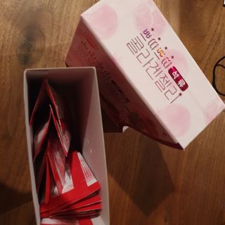 헬스업_쁘띠쁘띠석류콜라겐젤리_20g x 14포 — 4점을 준 리뷰어가 2021년 2월 올린 사용 사진