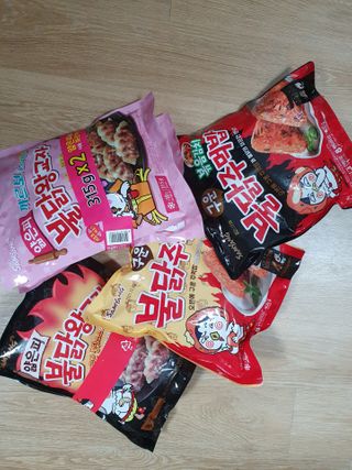 삼양냉동 [삼양] 불닭참치마요구운주먹밥+불닭볶음김치구운주먹밥 2세트구성 — 5점을 준 리뷰어가 2021년 2월 올린 사용 사진