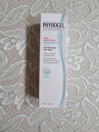 피지오겔 레드수딩 시카밸런스 크림 50ml — 5점을 준 리뷰어가 2022년 4월 올린 사용 사진