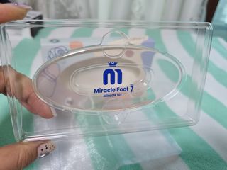 미라클풋 유리발각질제거기 물없이 쓱싹쓱싹 몇번만에 발각질 완벽제거 — 5점을 준 리뷰어가 2021년 10월 올린 사용 사진