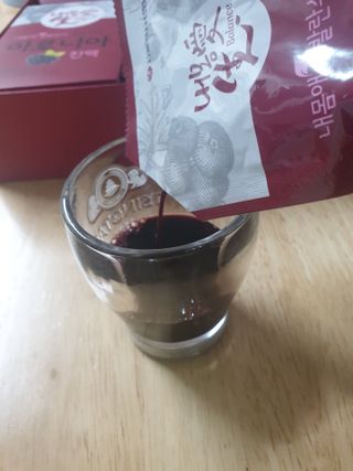 서울약사신협_내몸애생발란스아로니아_70ml x 30포 — 5점을 준 리뷰어가 2021년 6월 올린 사용 사진