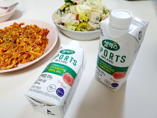 셀렉스스포츠 셀렉스 스포츠 웨이 프로틴 복숭아_ 330ml x 12팩 — 5점을 준 리뷰어가 2021년 3월 올린 사용 사진