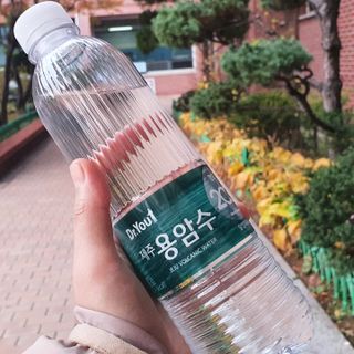 닥터유 제주용암수 닥터유 용암수 — 4점을 준 리뷰어가 2021년 11월 올린 사용 사진