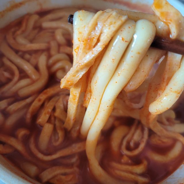 [푸딩팩토리] 요즘누들떡볶이540g + 매콤누들떡볶이 470g 리뷰 사진