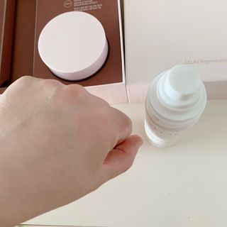프리마인 바르기만 하면 철벽 스킨케어+24시간 마스크팩 효과. 셀라브 리제너레이팅 시스템 부스터+크림 세트 — 5점을 준 리뷰어가 2023년 7월 올린 사용 사진