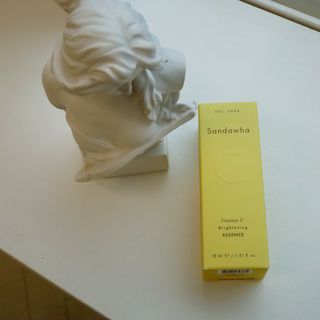 스킨큐어 산다화 비타민c 화이트닝 에센스 30ml — 5점을 준 리뷰어가 2023년 9월 올린 사용 사진