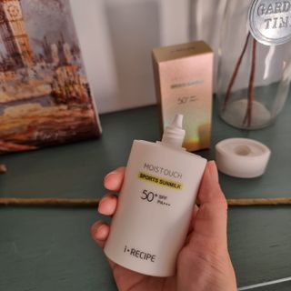 아이레시피 모이스트터치 스포츠 선밀크 50ml (SPF50+ PA+++) — 5점을 준 리뷰어가 2023년 6월 올린 사용 사진