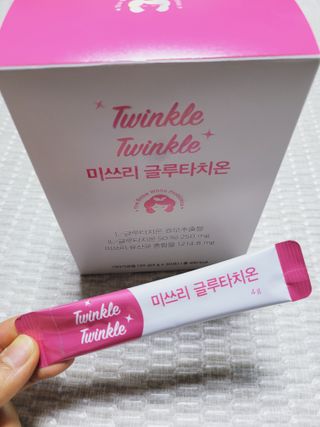 메디포스트 모비타 미쓰리 글루타치온 30포 — 4점을 준 리뷰어가 2022년 12월 올린 사용 사진