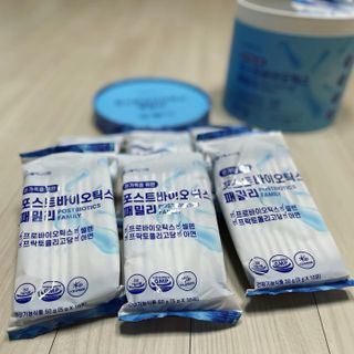 서울약사신협_포스트바이오틱스패밀리_5g x 100포 — 4.5점을 준 리뷰어가 2021년 3월 올린 사용 사진