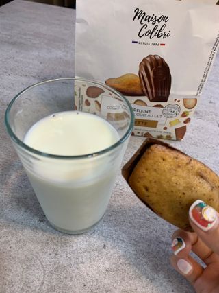 [메종콜리브리] 프랑스 마들렌 메종콜리브리 헤이즐넛 마들렌 2팩 — 4.5점을 준 리뷰어가 2021년 9월 올린 사용 사진