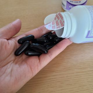 서울약사신협 네이처픽_멀티비타민&미네랄_1,000mg x 120캡슐 — 4점을 준 리뷰어가 2021년 9월 올린 사용 사진