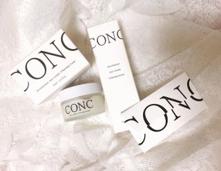 CONC [콩크 2종 세트]  미로탐누스 안티링클 화이트닝 크림+세럼 — 5점을 준 리뷰어가 2021년 4월 올린 사용 사진