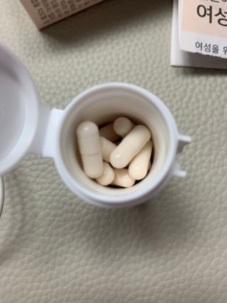 메이준뉴트리 메이준쎌 편안해질 여성유산균 — 5점을 준 리뷰어가 2021년 2월 올린 사용 사진