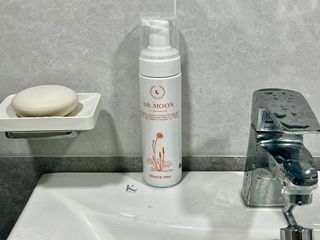 MF프리 [닥터문] 유산균 락토케어 질경초 여성청결제 200ml (폼타입) — 4점을 준 리뷰어가 2022년 9월 올린 사용 사진