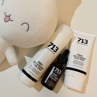[세븐원쓰리 713]오아시스 세트 몽글토너, 소나무보습크림, 피누스비타민C 세럼 — 5점을 준 리뷰어가 2021년 12월 올린 사용 사진