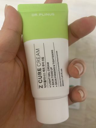 닥터플리너스 제트 큐어 크림 30ml + 제로 트러블 패치 9EA — 4점을 준 리뷰어가 2022년 5월 올린 사용 사진