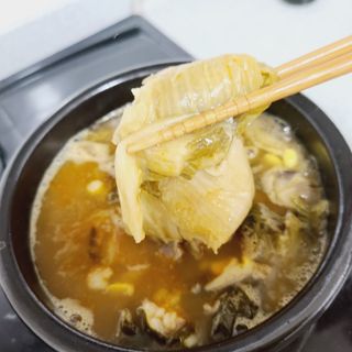 요리반상회 용문해장국 2팩 + 뚝배기 1개 — 3점을 준 리뷰어가 2021년 3월 올린 사용 사진