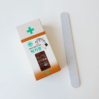 유케어 YOU CARE 문제성 손발톱케어_럭키풋 — 5점을 준 리뷰어가 2022년 10월 올린 사용 사진