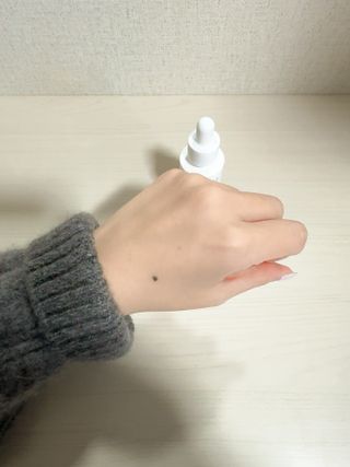 바노바기 코스메틱 알파 래디언스 세럼 30ml — 5점을 준 리뷰어가 2023년 11월 올린 사용 사진