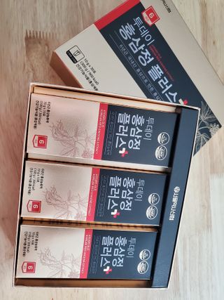 서울약사신협_투데이홍삼정플러스스틱_10g x 30포 — 5점을 준 리뷰어가 2020년 12월 올린 사용 사진