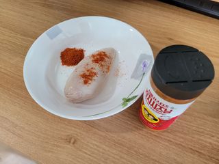 [서울시스터즈] 김치시즈닝 국내 최초 뿌려먹는 김치파우더 100g 1개+ 신제품 김치스낵 90g 2개 — 5점을 준 리뷰어가 2021년 8월 올린 사용 사진