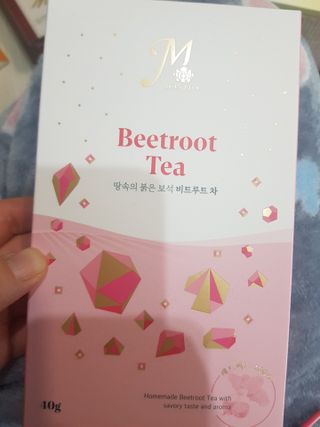 마시다 매혹적인 붉은 빛이 입안 가득히, 비트루트차 — 5점을 준 리뷰어가 2021년 3월 올린 사용 사진
