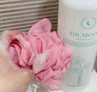 [닥터문] 센텔라 시카케어 화이트머스크 바디워시 1000ml — 5점을 준 리뷰어가 2023년 7월 올린 사용 사진