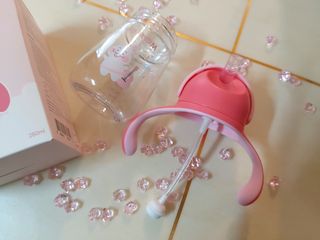 유비맘 트라이탄 코니빨대컵_컬러 랜덤 발송 — 5점을 준 리뷰어가 2021년 3월 올린 사용 사진
